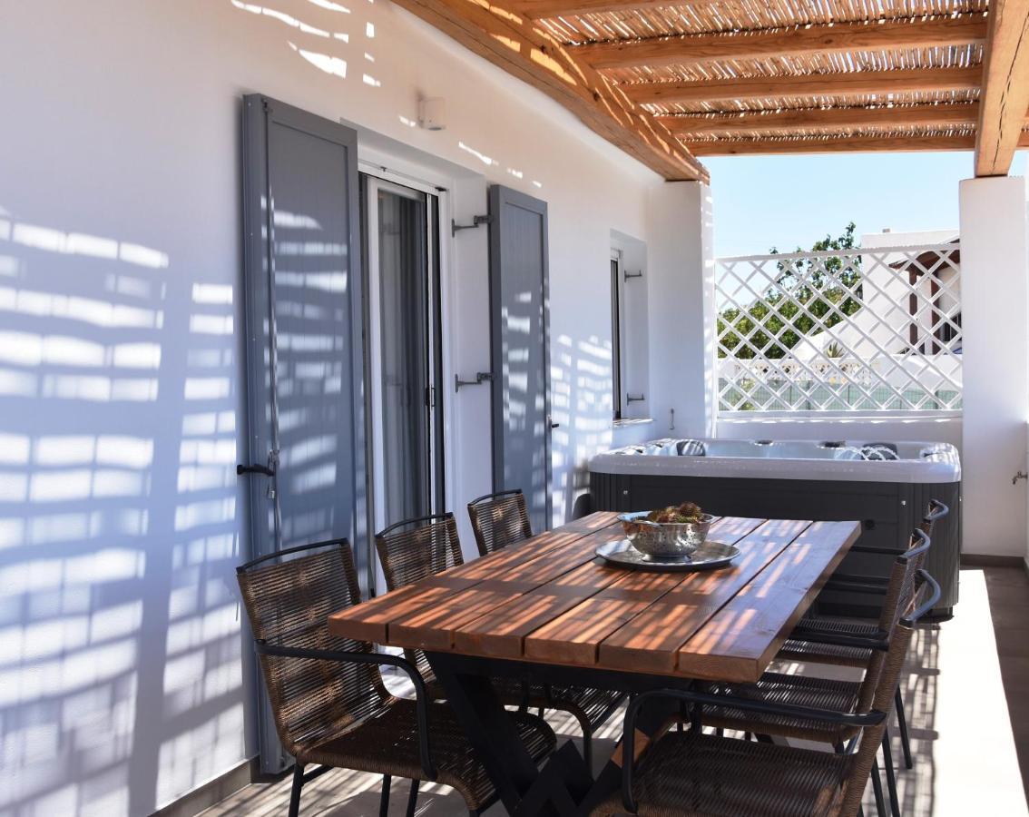 Villa Nelleas Adamantas  Esterno foto